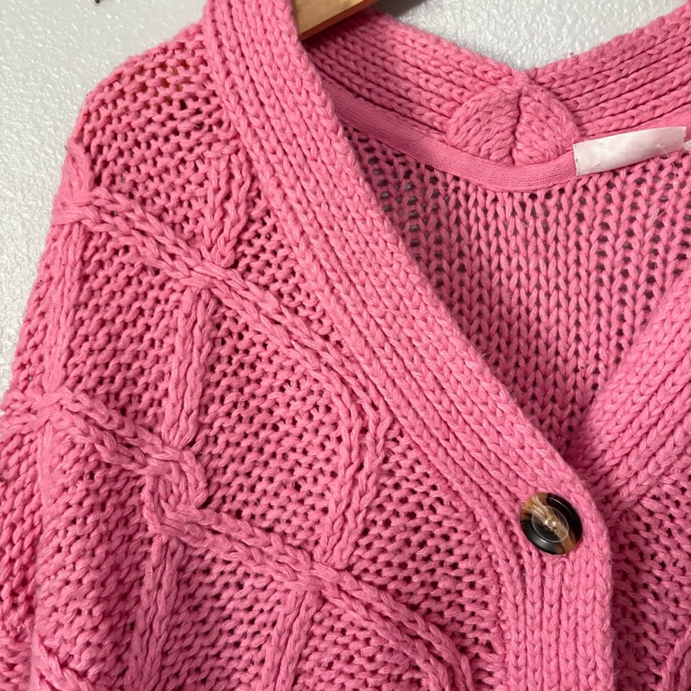 Pink Cable Knit Women's Sweater - Picture 2 of 8
